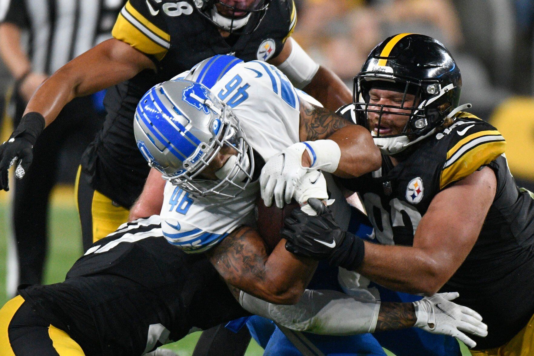 Football Lions Steelers